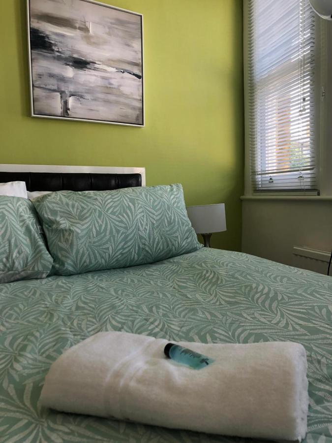 Capital Host- Apartments Euston Лондон Экстерьер фото