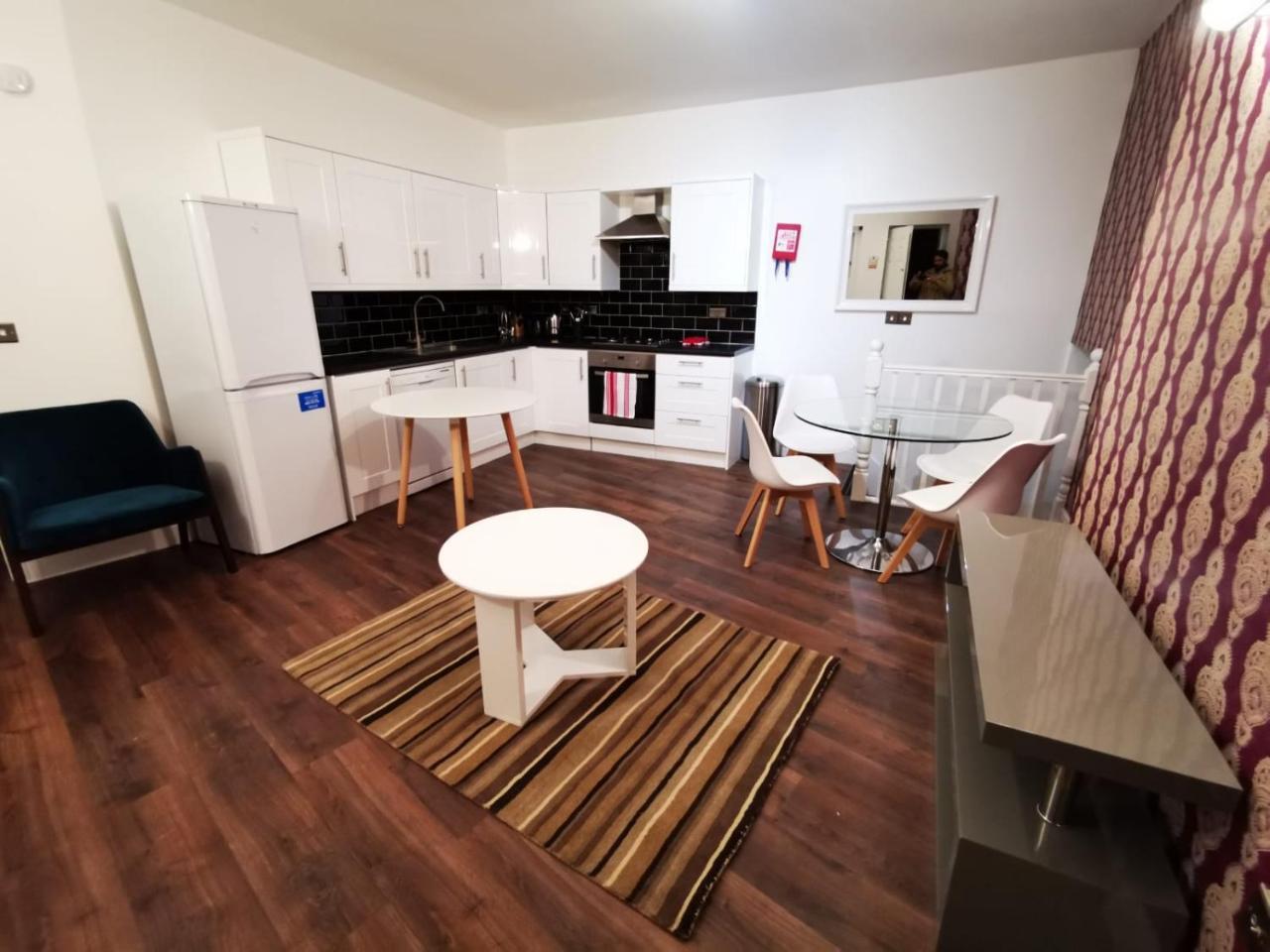 Capital Host- Apartments Euston Лондон Экстерьер фото